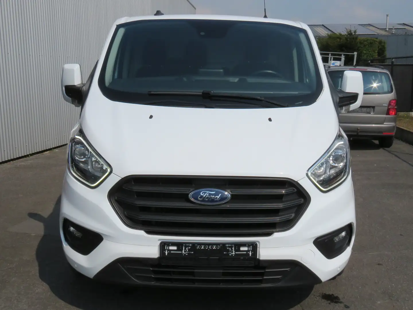 Ford Transit Custom L2 H1 Lange versie - Airco - PDC - 19.000 + btw Blanc - 2