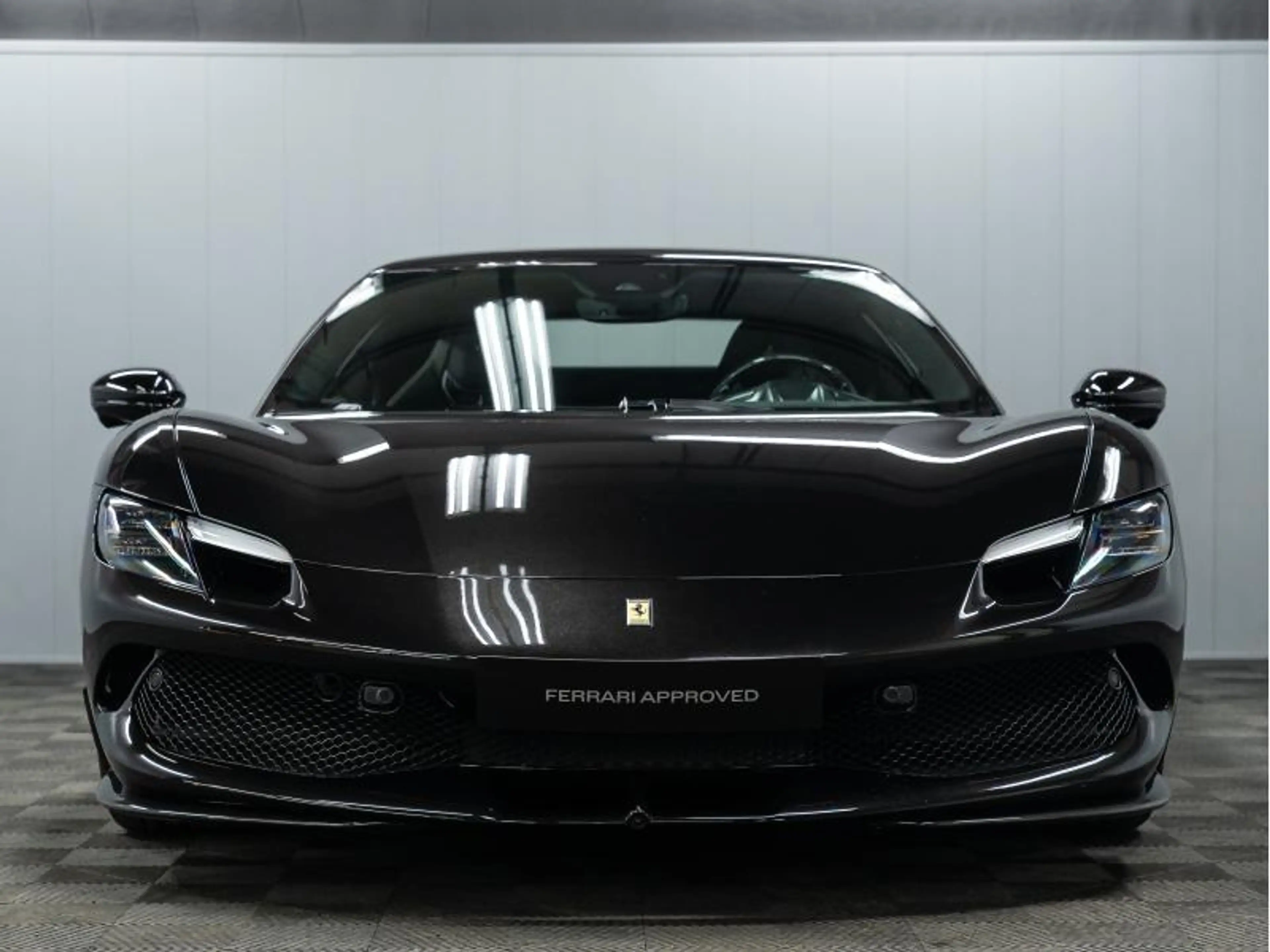 Ferrari 296 GTB Nero Daytona - Nero — photo 8