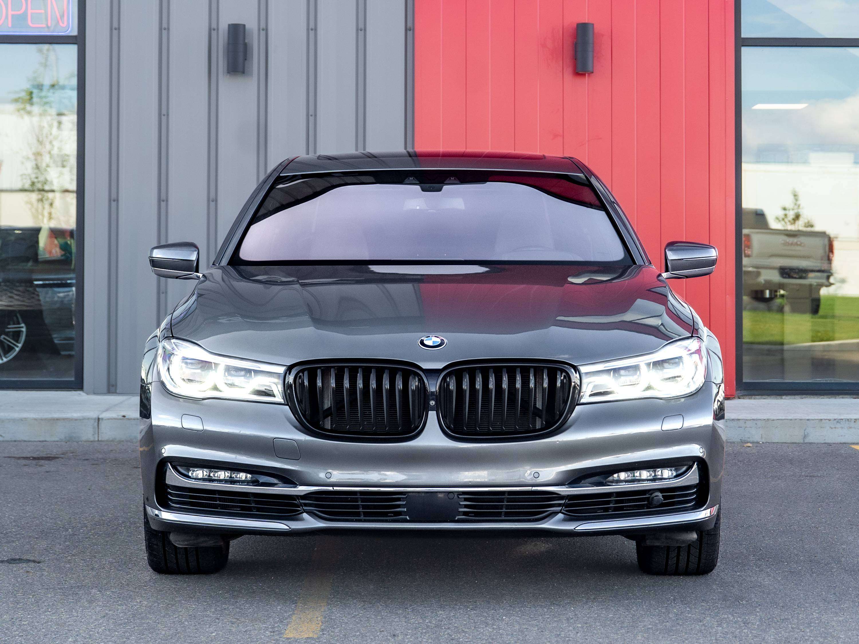 2016 BMW 7 Series