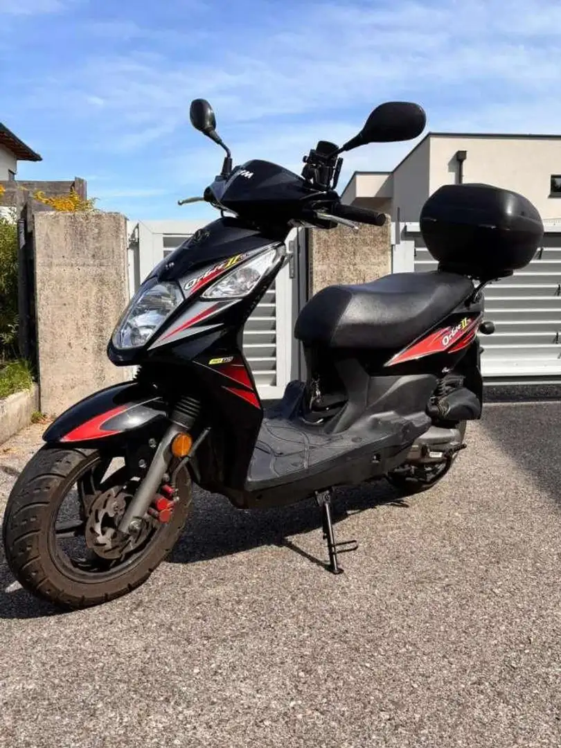 SYM Orbit II Zwart - 1