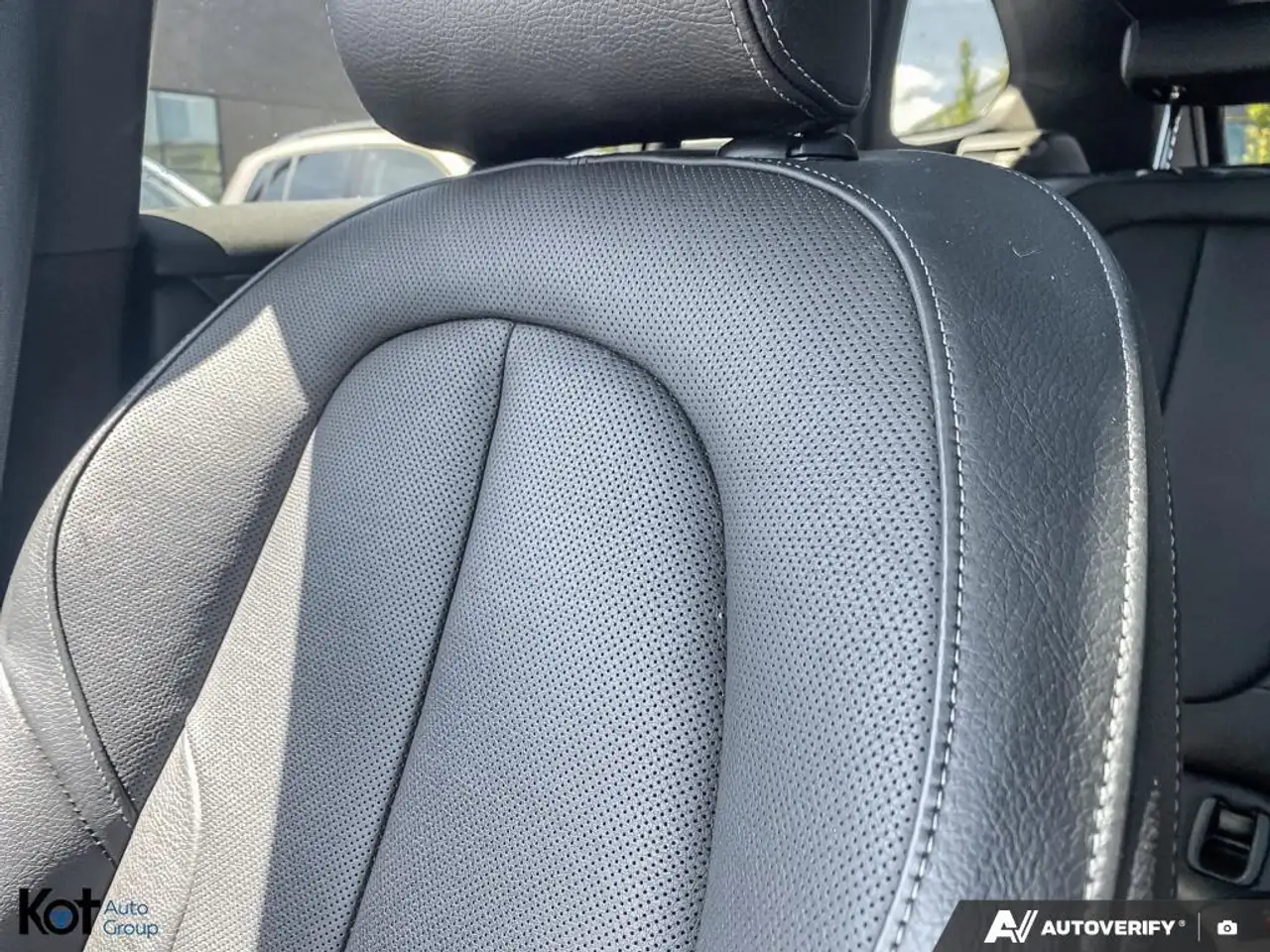 BMW X1 снимка BMW X1