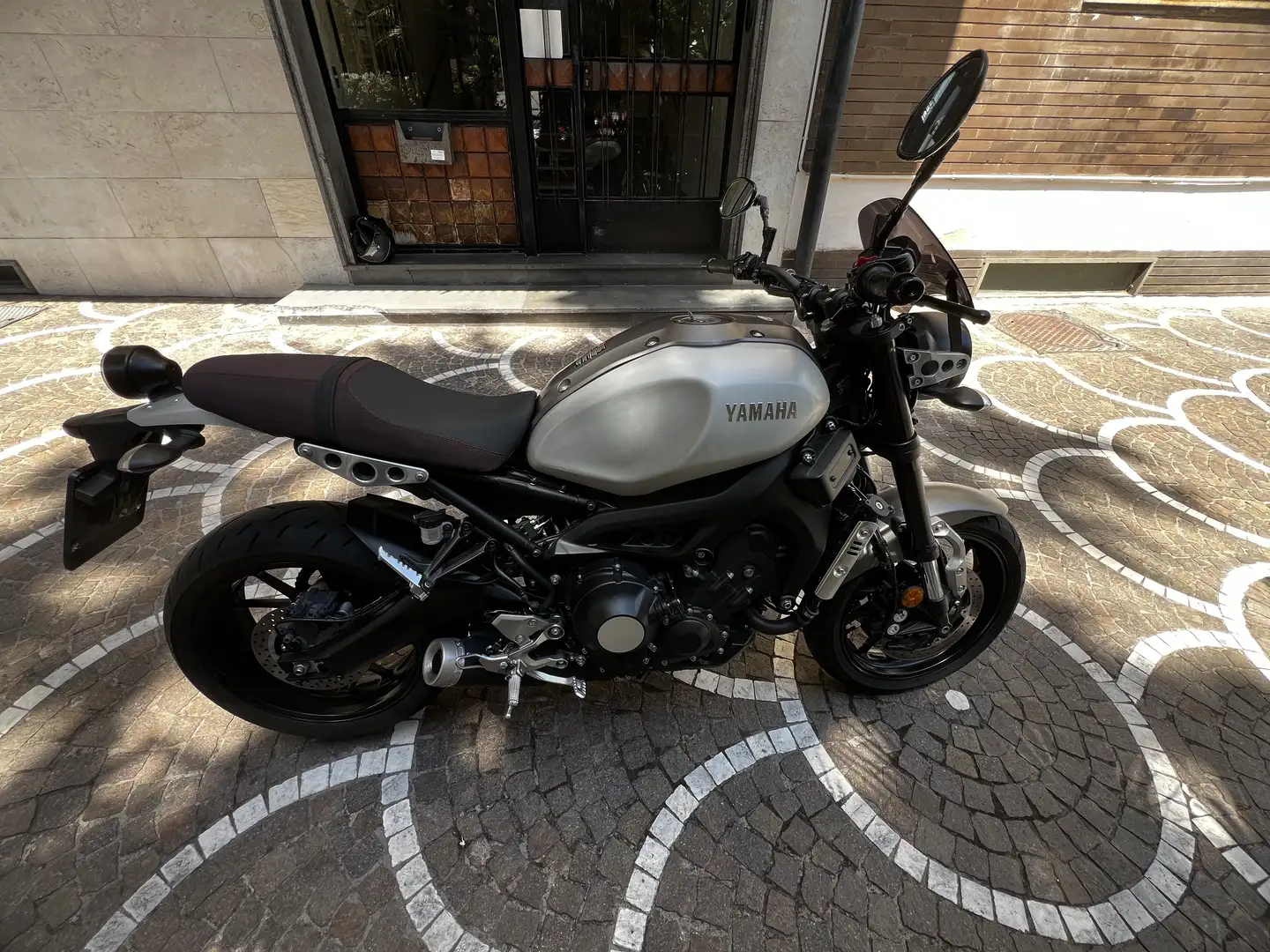 Yamaha XSR 900 60th anniversary Grigio - 1
