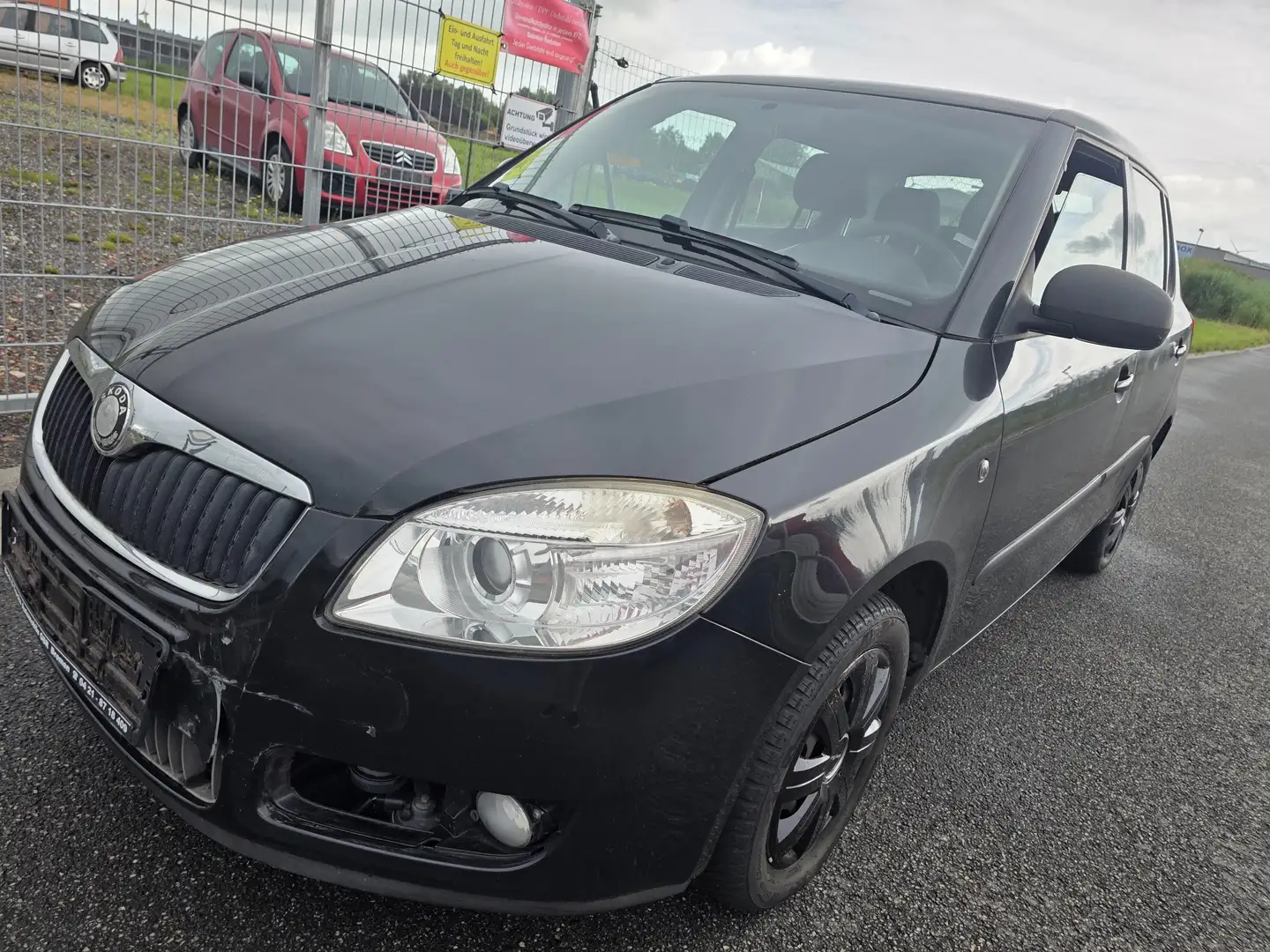 Skoda Fabia 2009 **1,2 Benzin,TÜV 3/2026, wenig Kilometer** Schwarz - 1