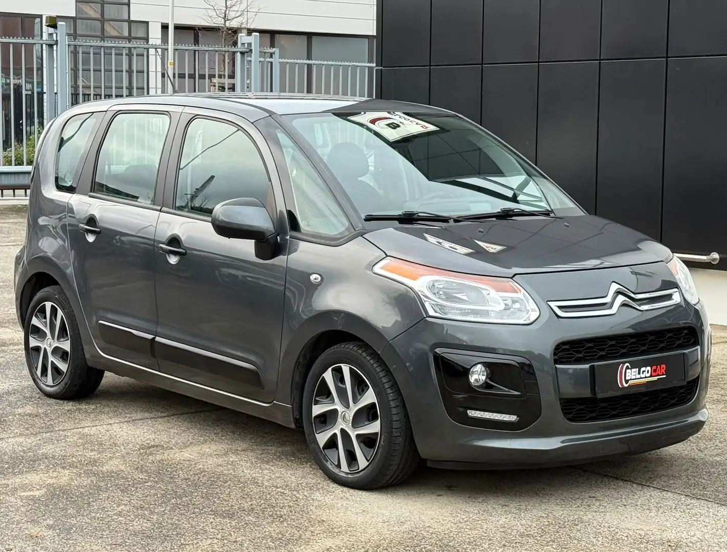 Citroen C3 Picasso 1.6 DIESEL - AIRCO - NAVI - CONTRÔLE TECHN OK - 1