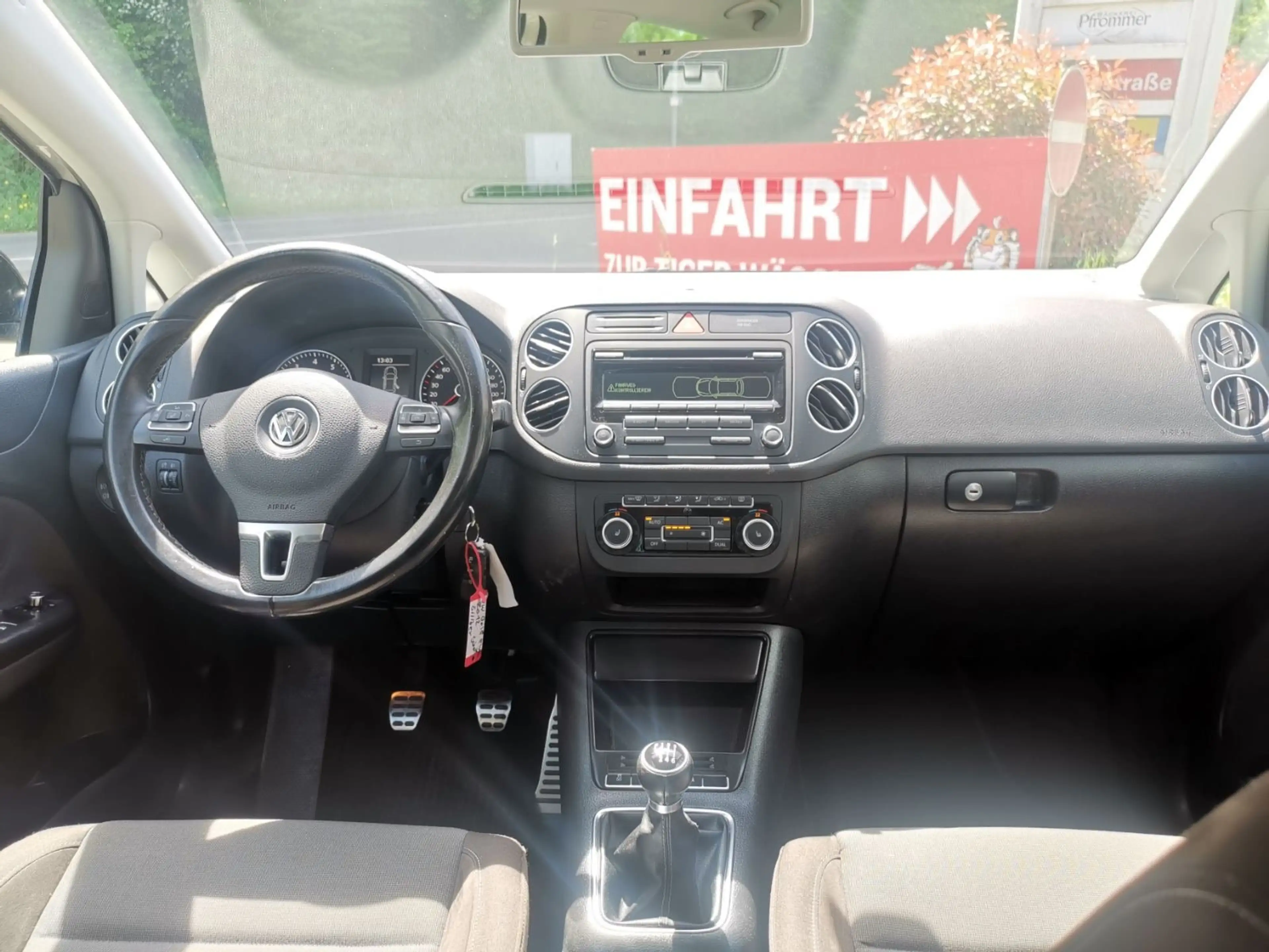 Volkswagen Golf Plus Style  Navi Klima 1 Hand Einparkhilfe Neu Tüv — photo 8