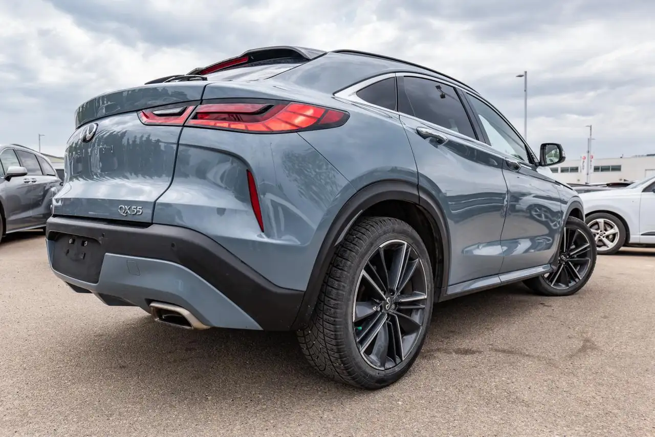 Infiniti QX55 fotografie Infiniti QX55