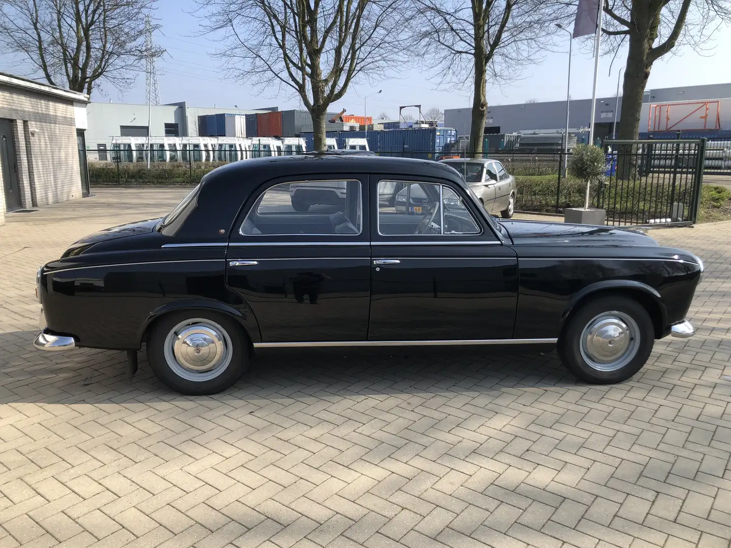 Peugeot 403 Black - 2