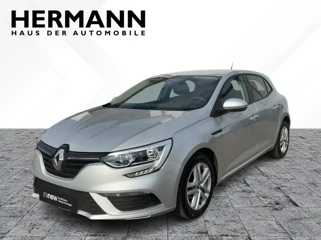 Renault Megane IV 1.2 TCe 100 Energy Life LED