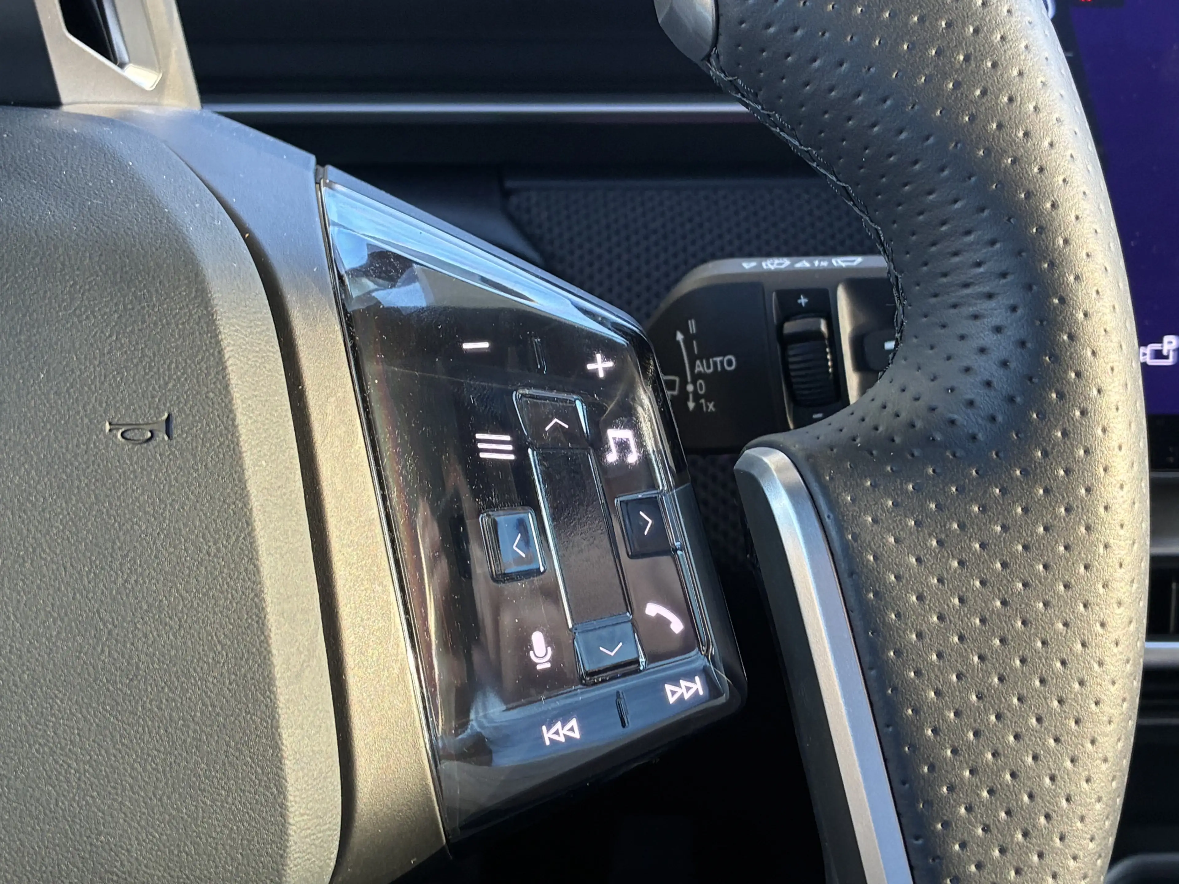 BMW iX3 50 xDrive M Sport / Panoramadak / Trekhaak / 3D He — photo 13