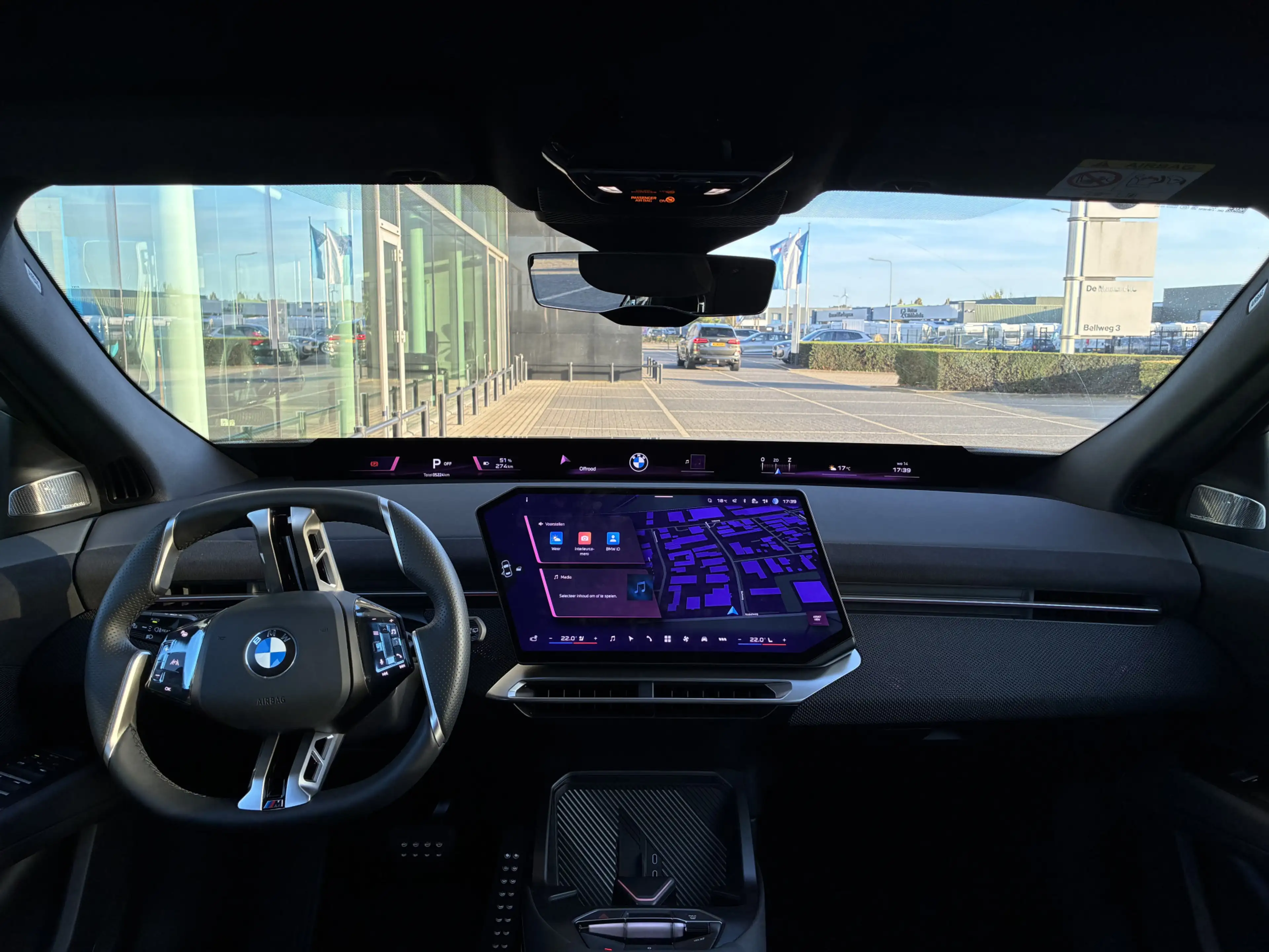 BMW iX3 50 xDrive M Sport / Panoramadak / Trekhaak / 3D He — photo 10