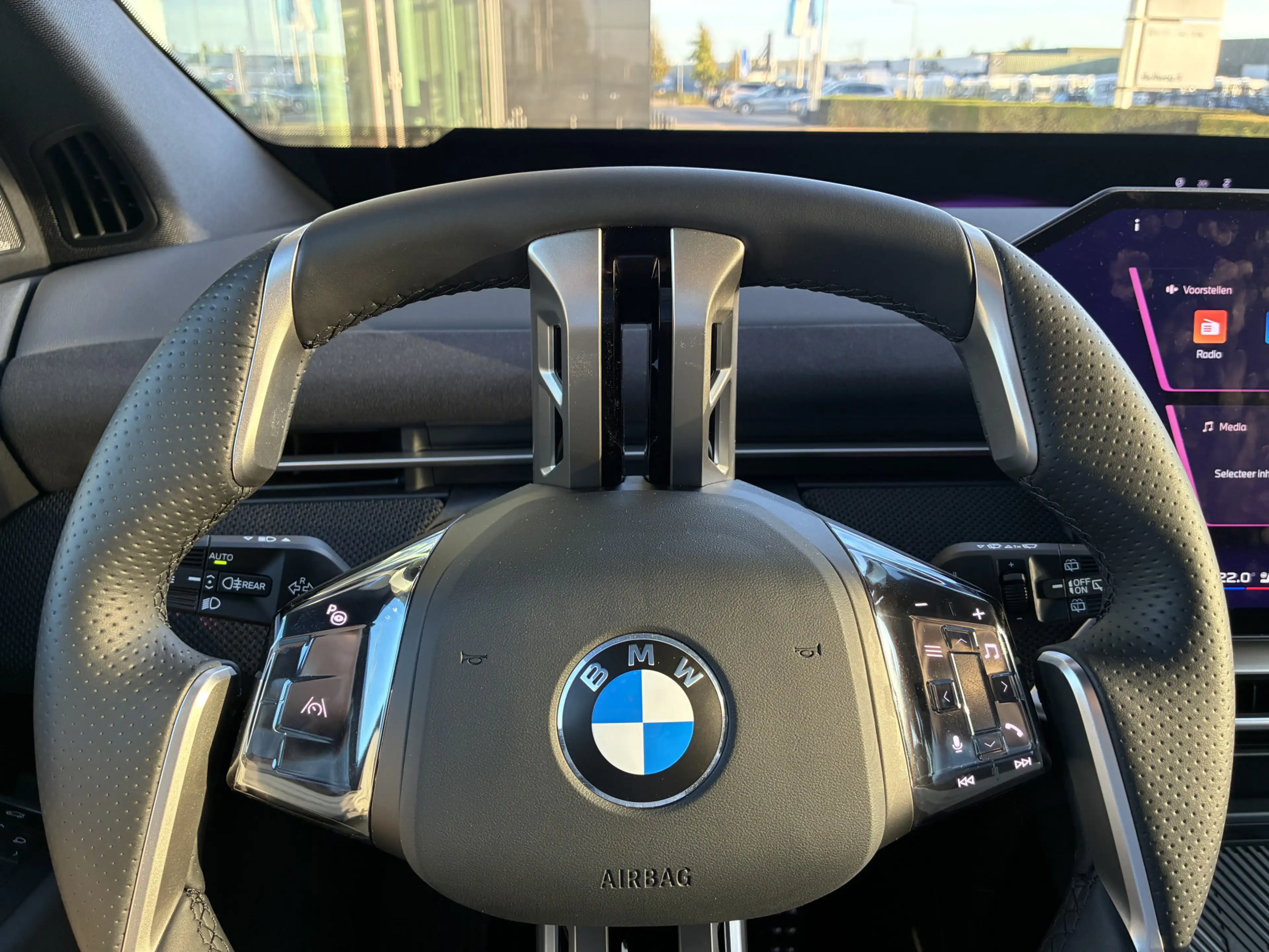BMW iX3 50 xDrive M Sport / Panoramadak / Trekhaak / 3D He — photo 11