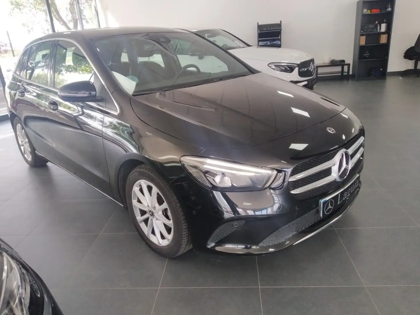 Mercedes-Benz B 180 180d 7G-DCT Negro - 2