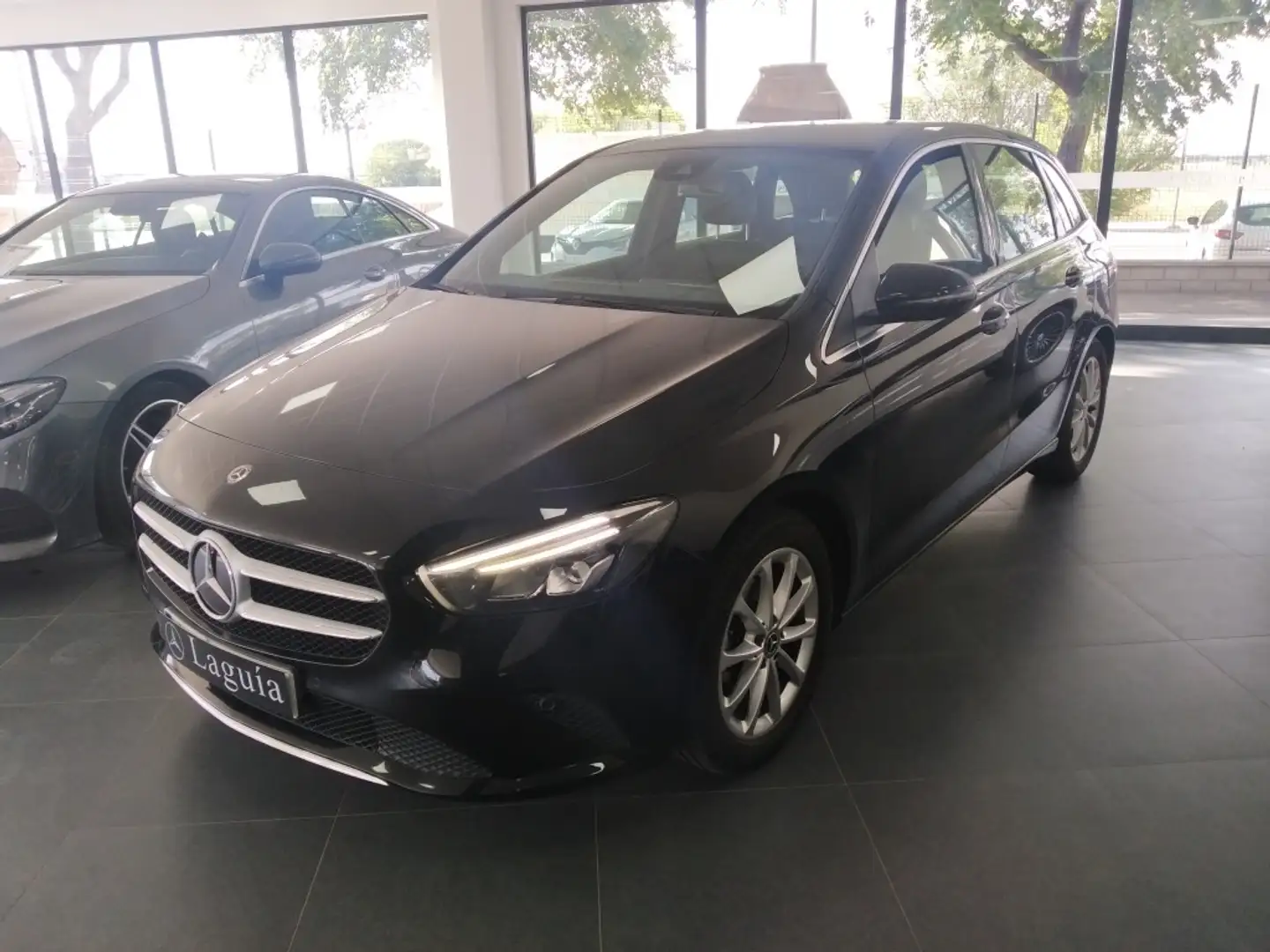 Mercedes-Benz B 180 180d 7G-DCT Negro - 1