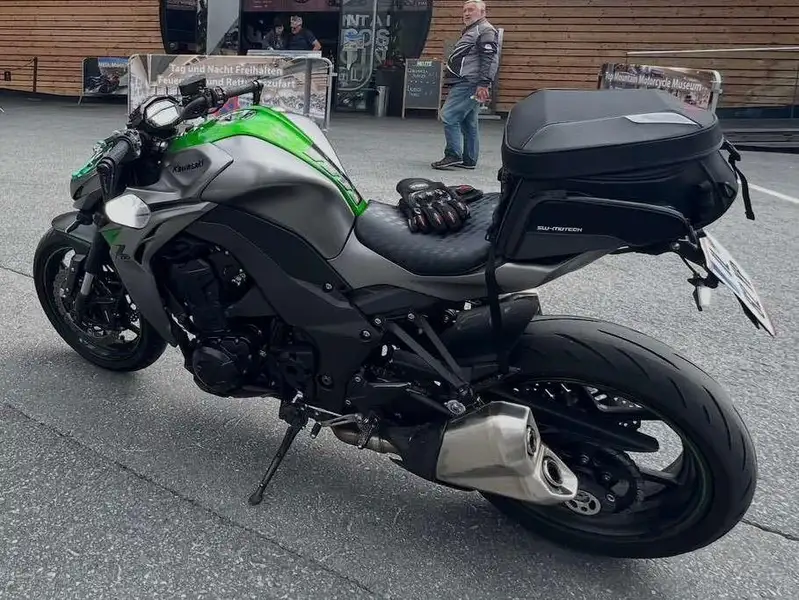Kawasaki Z1000 SX - foto 5