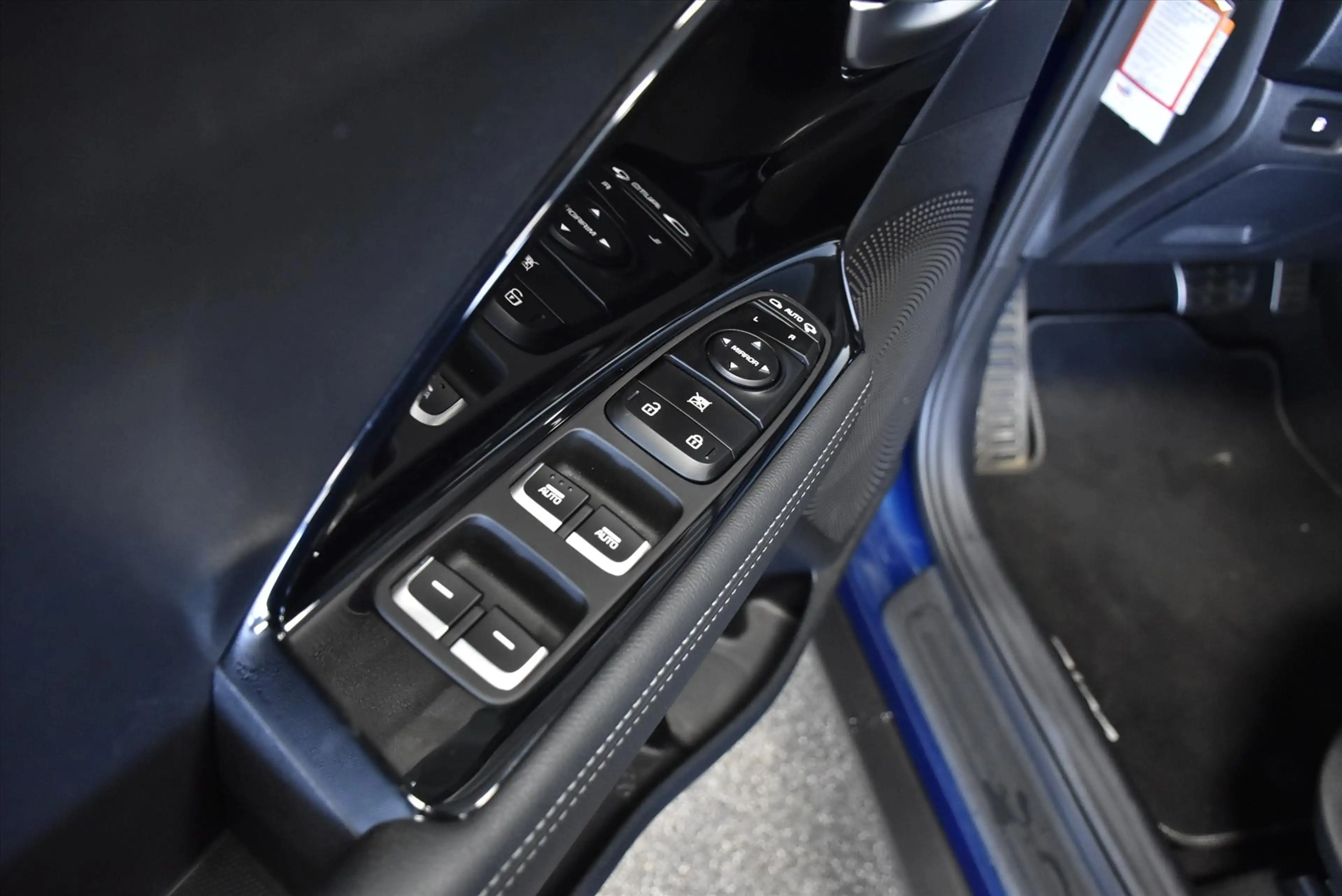 Kia Niro 1.6 GDi Hybrid DynamicPlusLine — photo 11