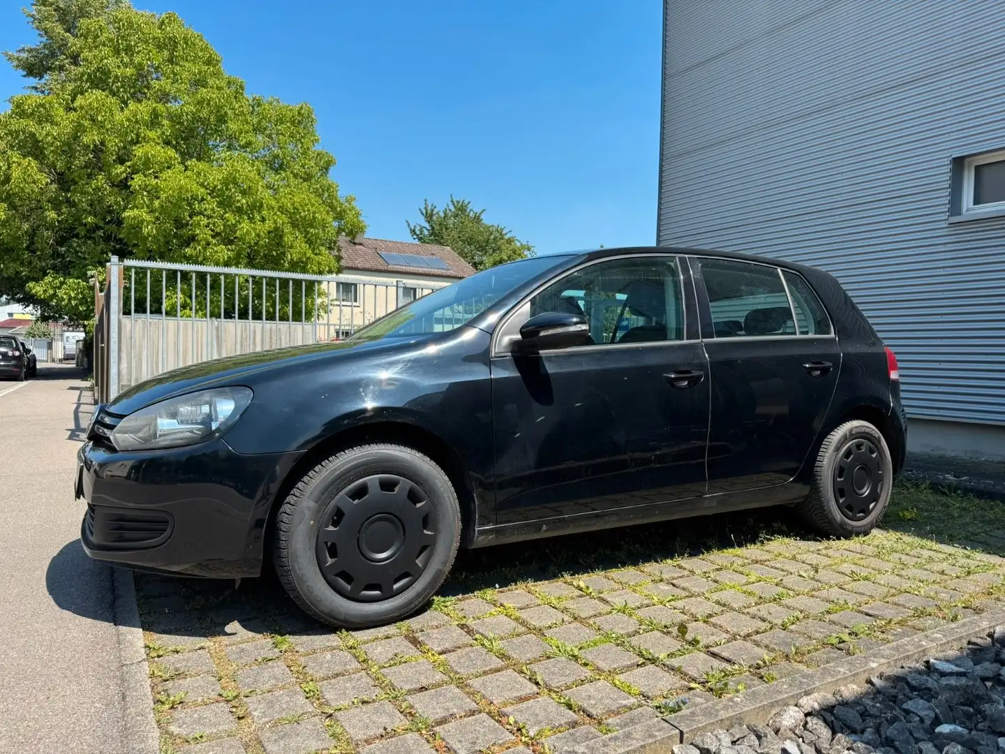Volkswagen Golf *VI*Trendline*Euro5*TÜV*Klima*ELFH* Schwarz - 2