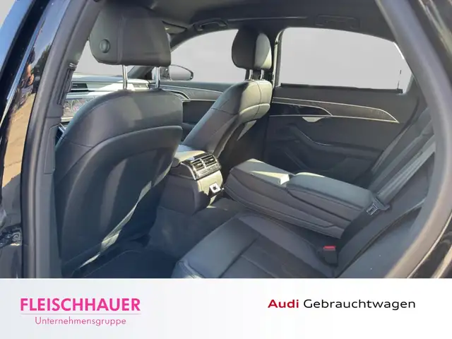 Audi A8 view 14
