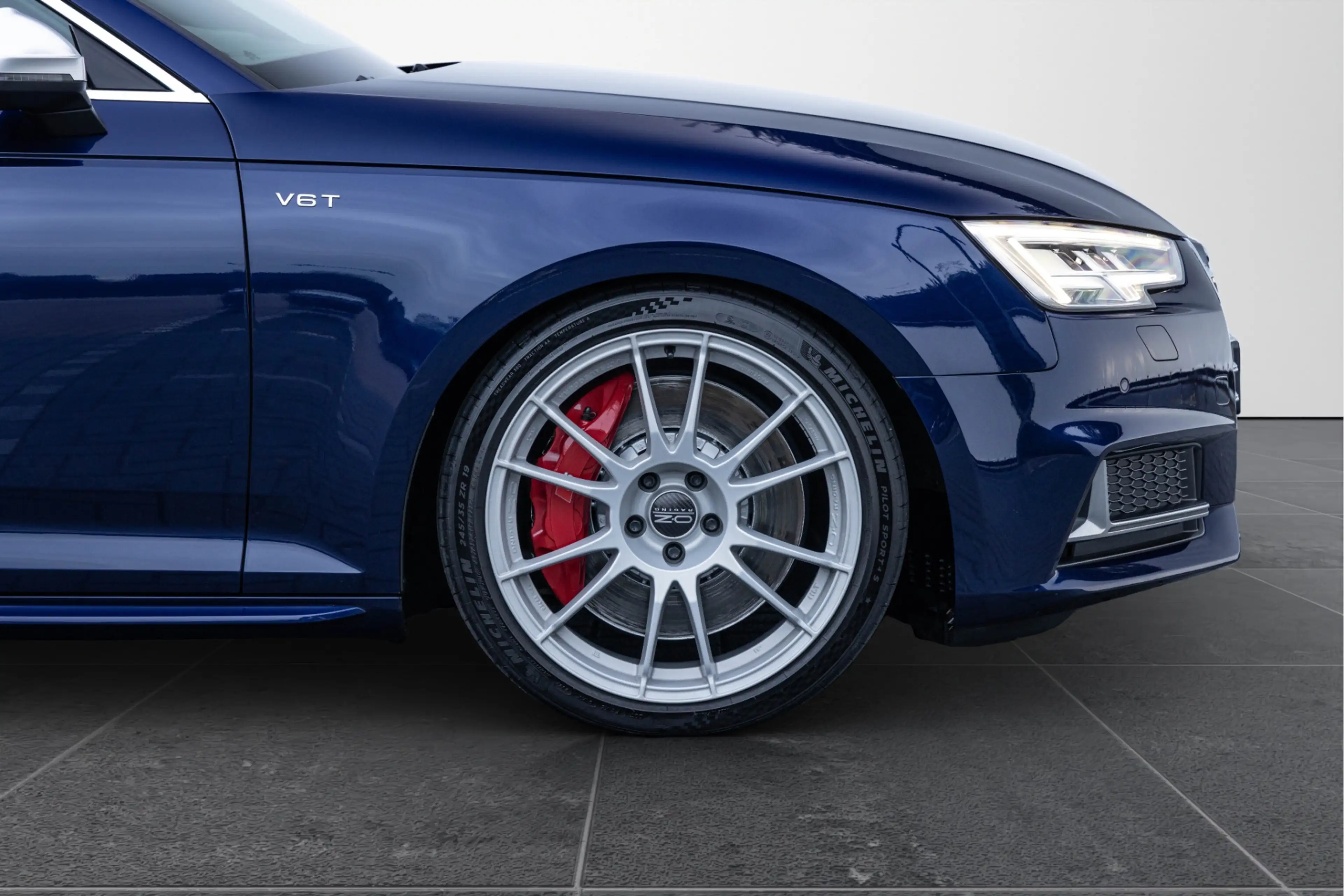Audi S4 Avant 3.0 TFSI Quattro B&O HuD Massage Milltek KW — photo 12