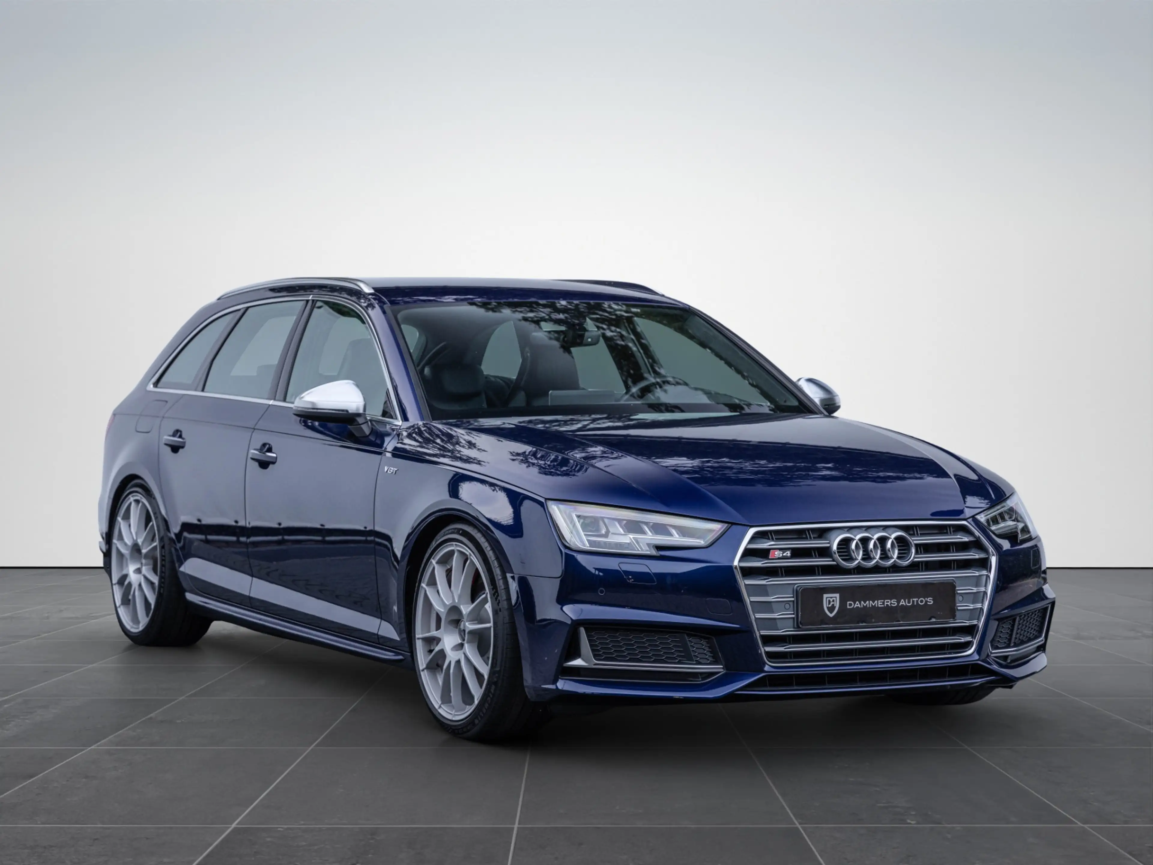 Audi S4 Avant 3.0 TFSI Quattro B&O HuD Massage Milltek KW — photo 17