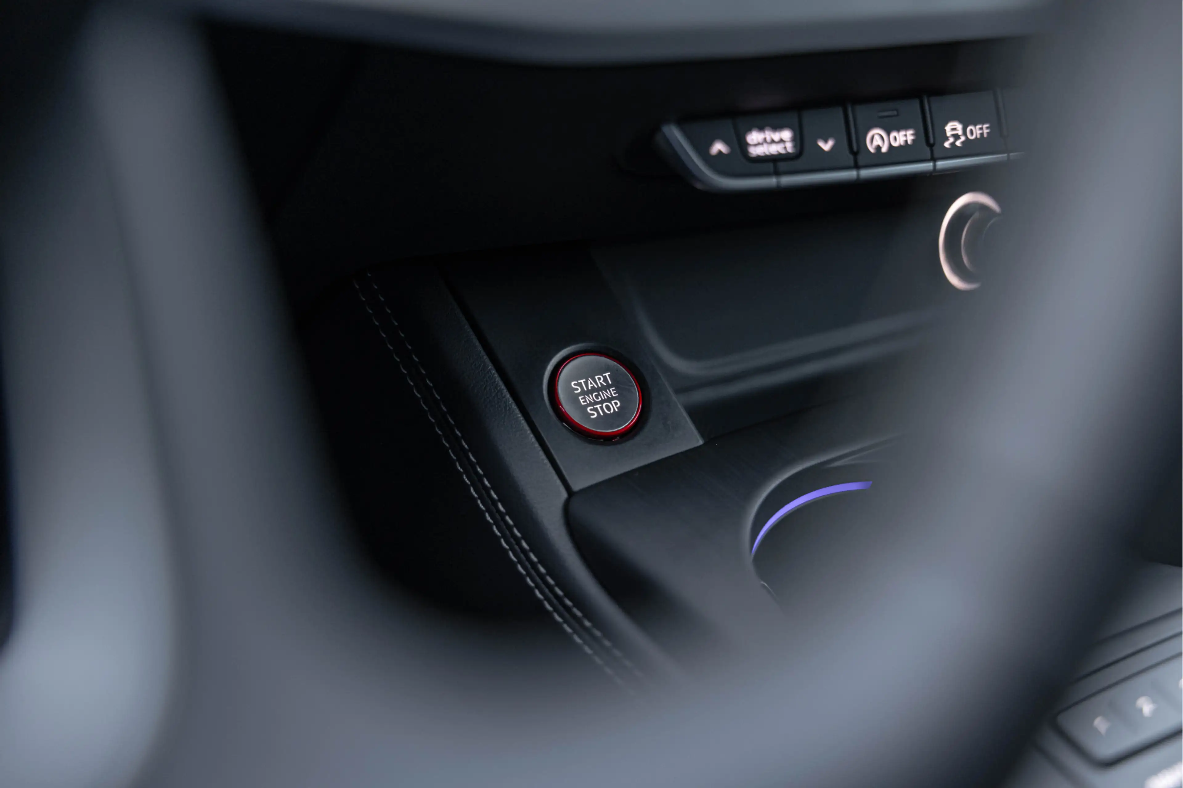 Audi S4 Avant 3.0 TFSI Quattro B&O HuD Massage Milltek KW — photo 36