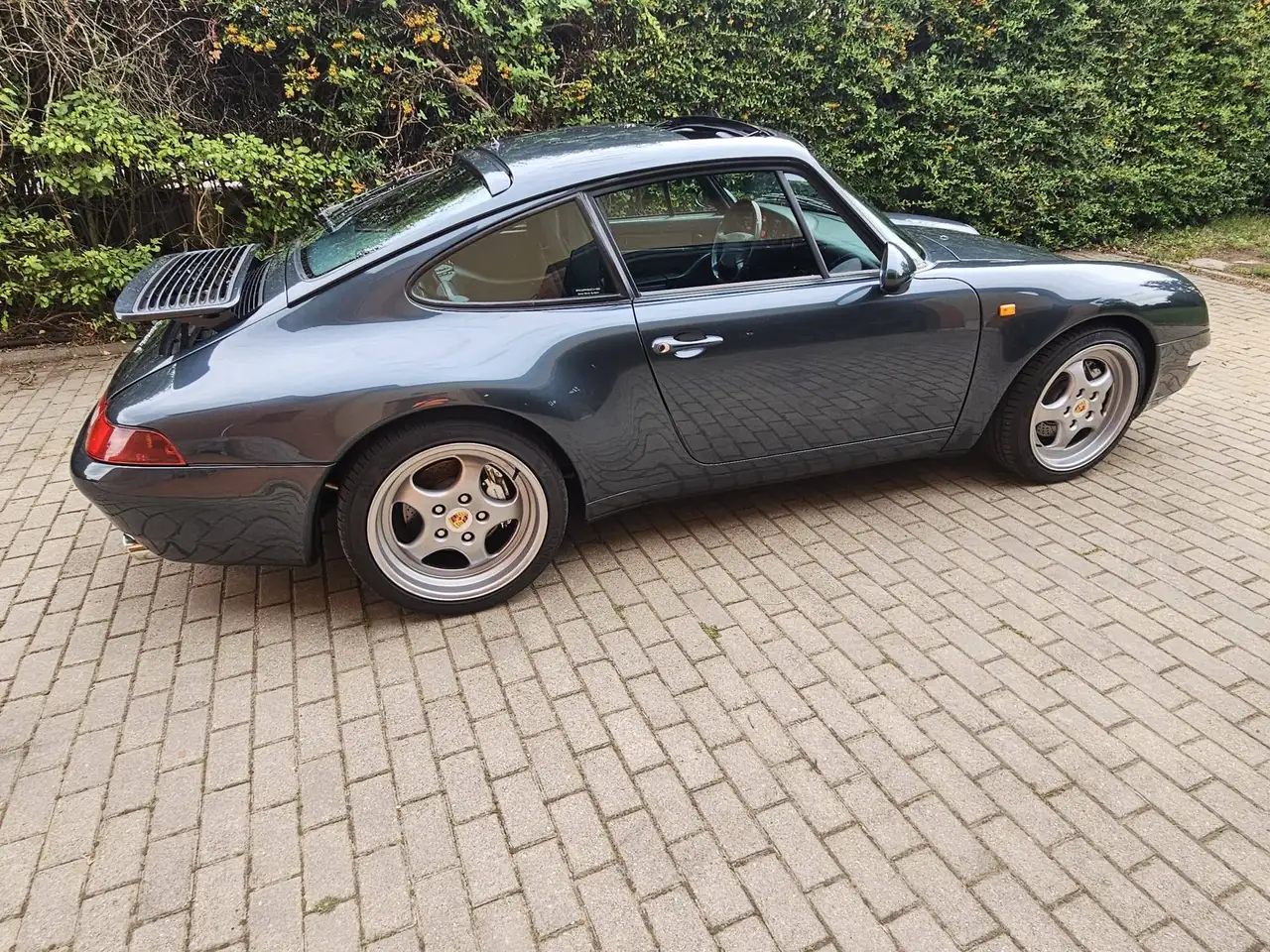 Porsche 993 911 Carrera 4, foto 3