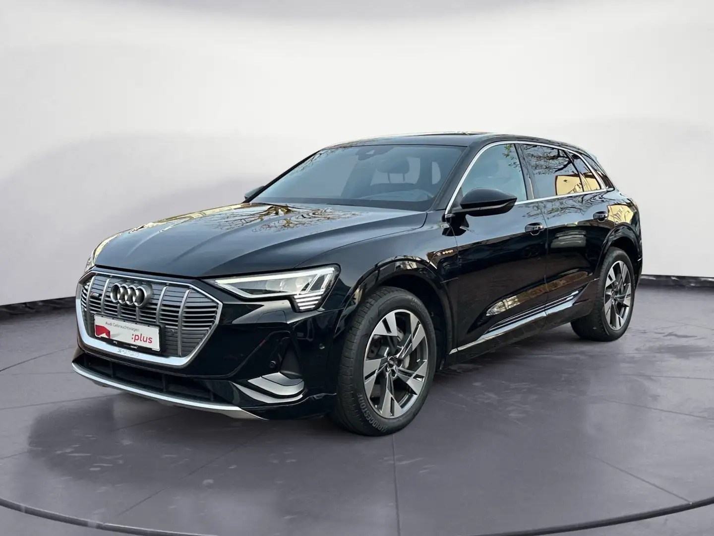 Audi e-tron 55 quattro S-line Matrix/AHK/Head-up/Kame Schwarz - 2