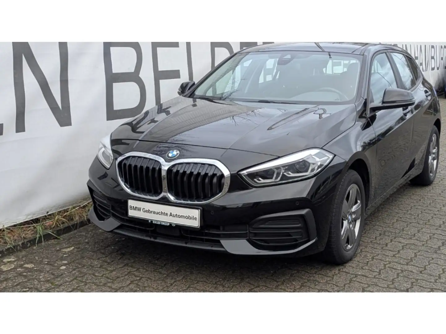 BMW 118 i 5-Türer Navi Digitales Cockpit LED El. Heckklapp Schwarz - 2