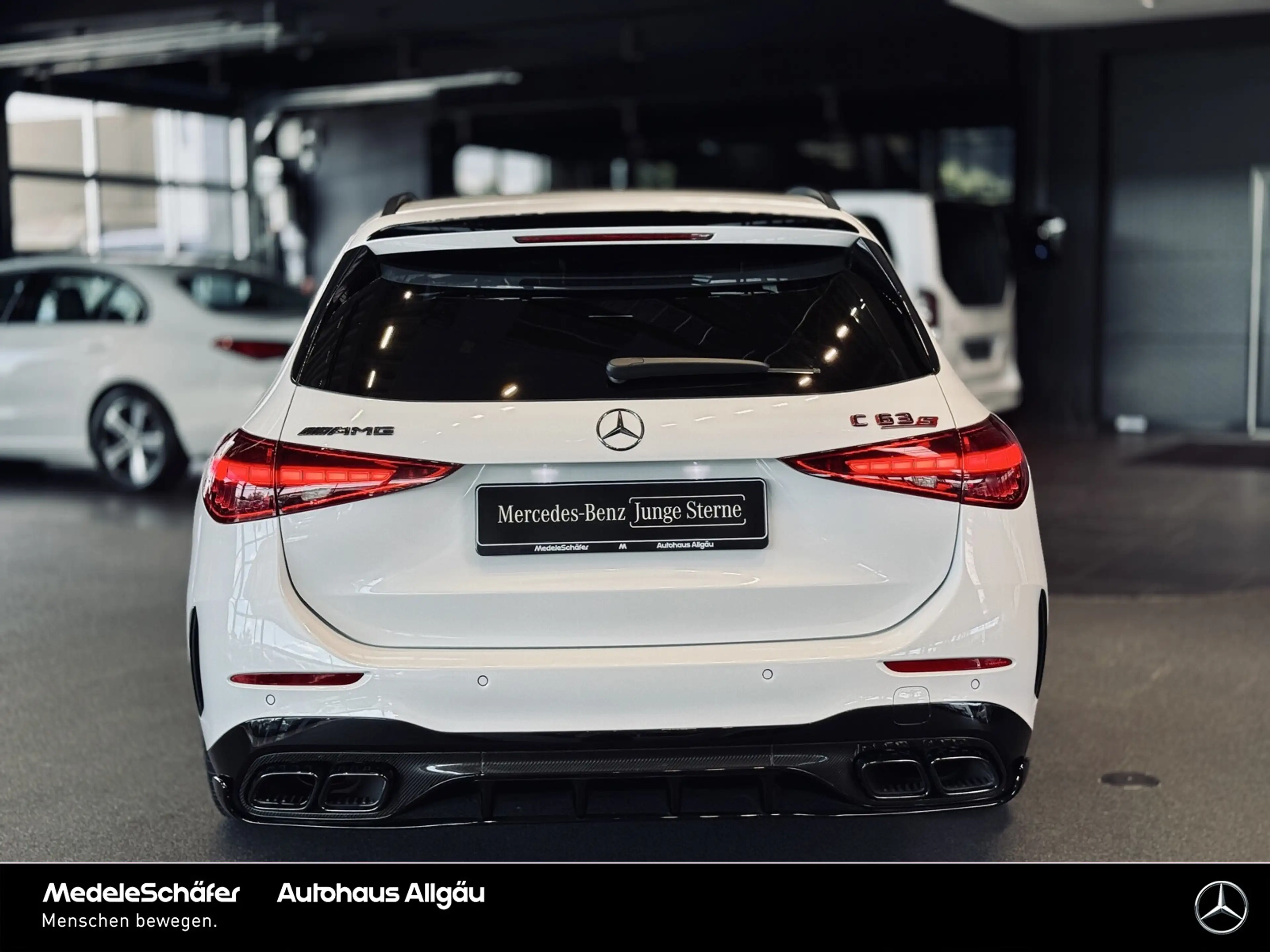 Mercedes-Benz C 63 AMG C 63 AMG T S E-PERFORMANCE-Sitze 20" Carbon Aero — photo 11