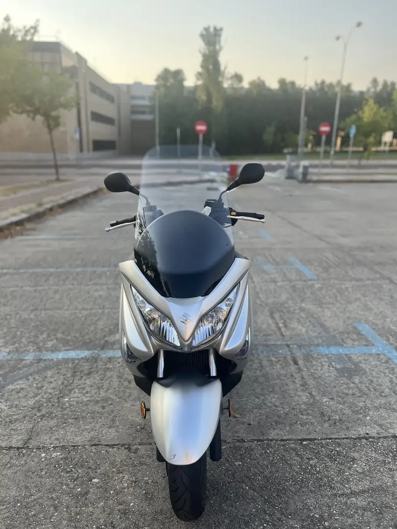 Suzuki Burgman 125 Puños Calefactables - 1