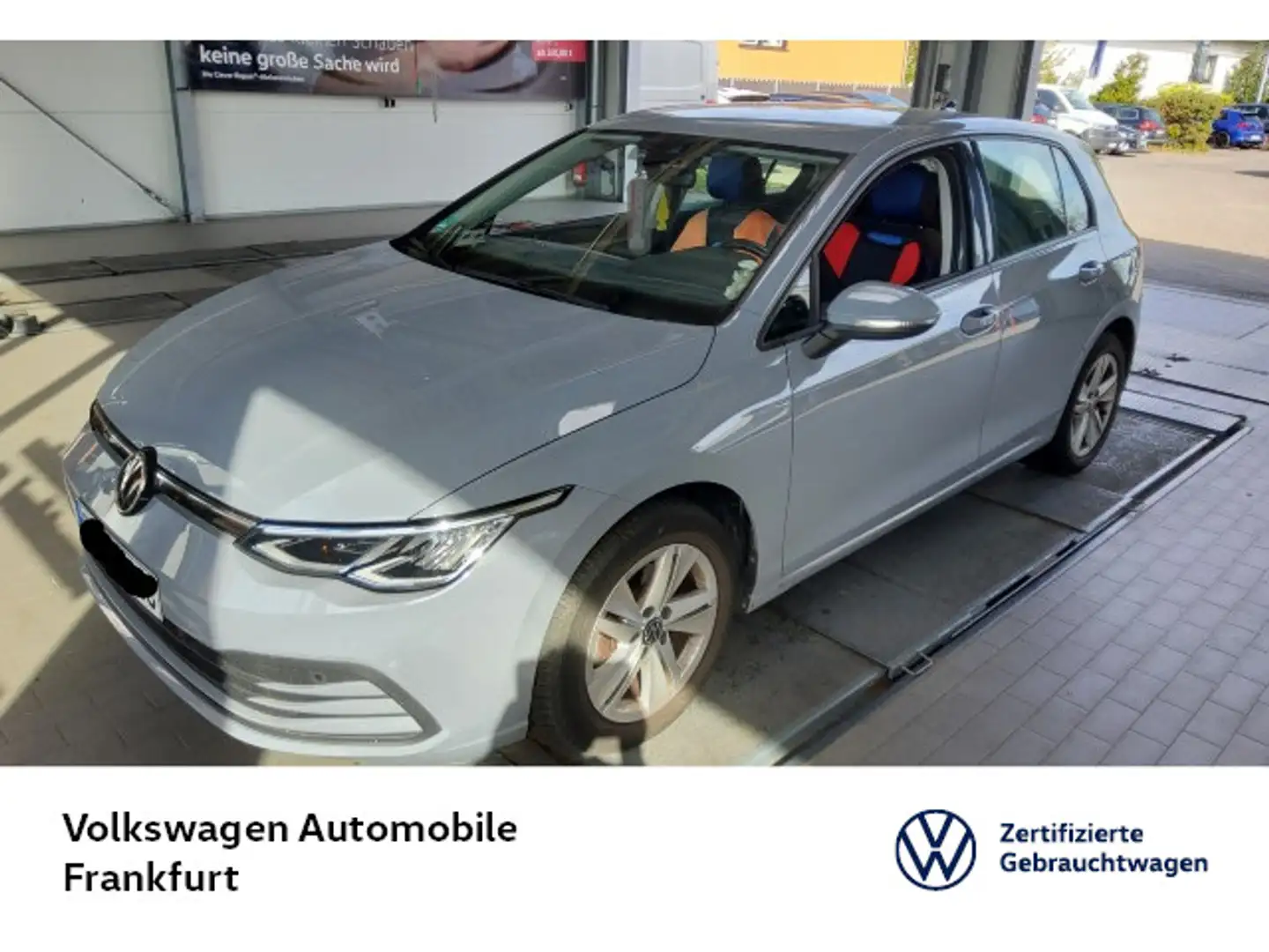 Volkswagen Golf VIII 1.5 TSI Life Navi Sprachbedienung Spur Grijs - 1