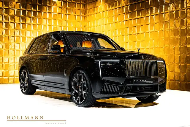 Rolls-Royce Cullinan SERIES II +BLACK BADGE+ SANCTUARY SEAT
