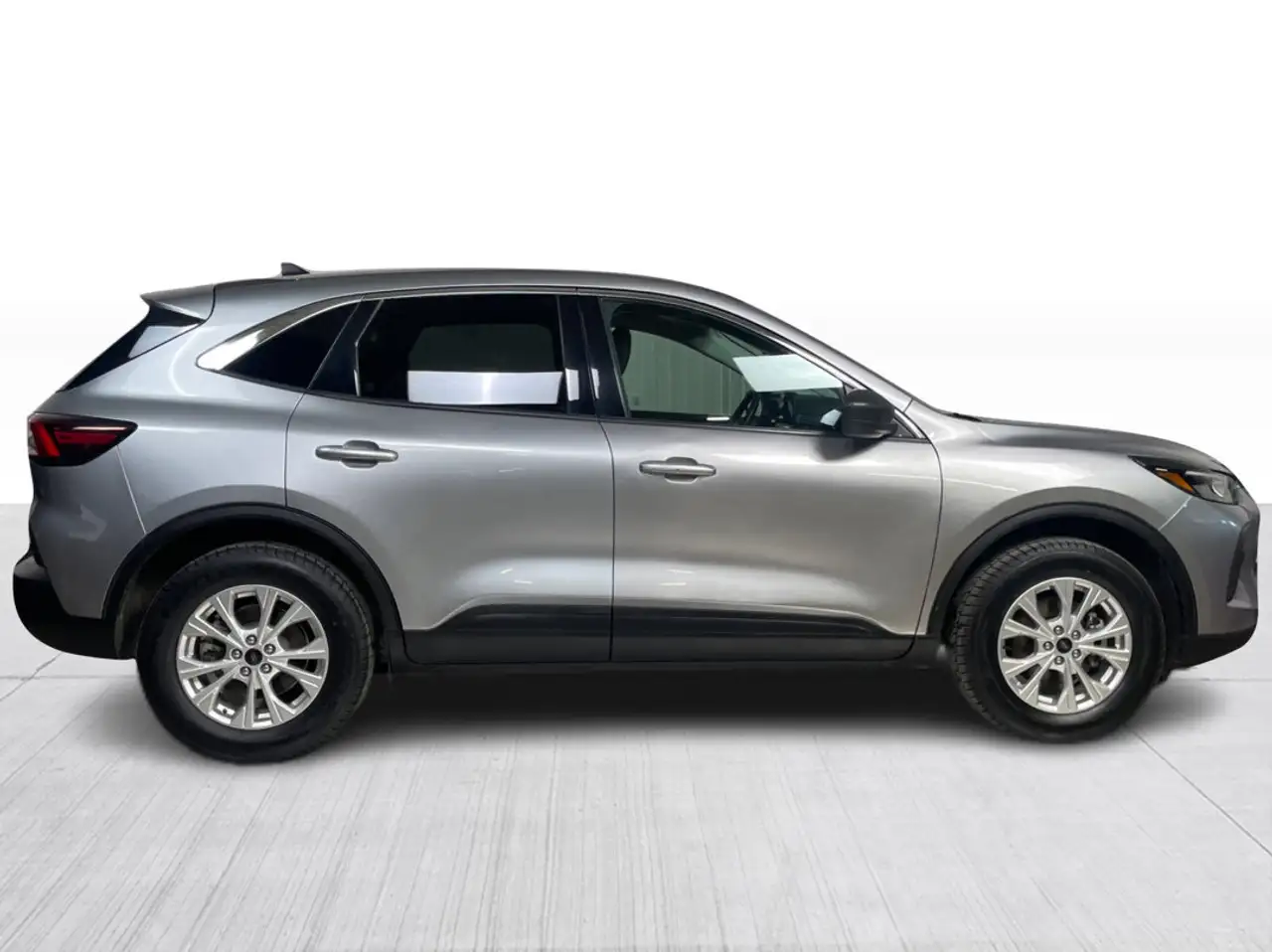 Ford Escape photo Ford Escape