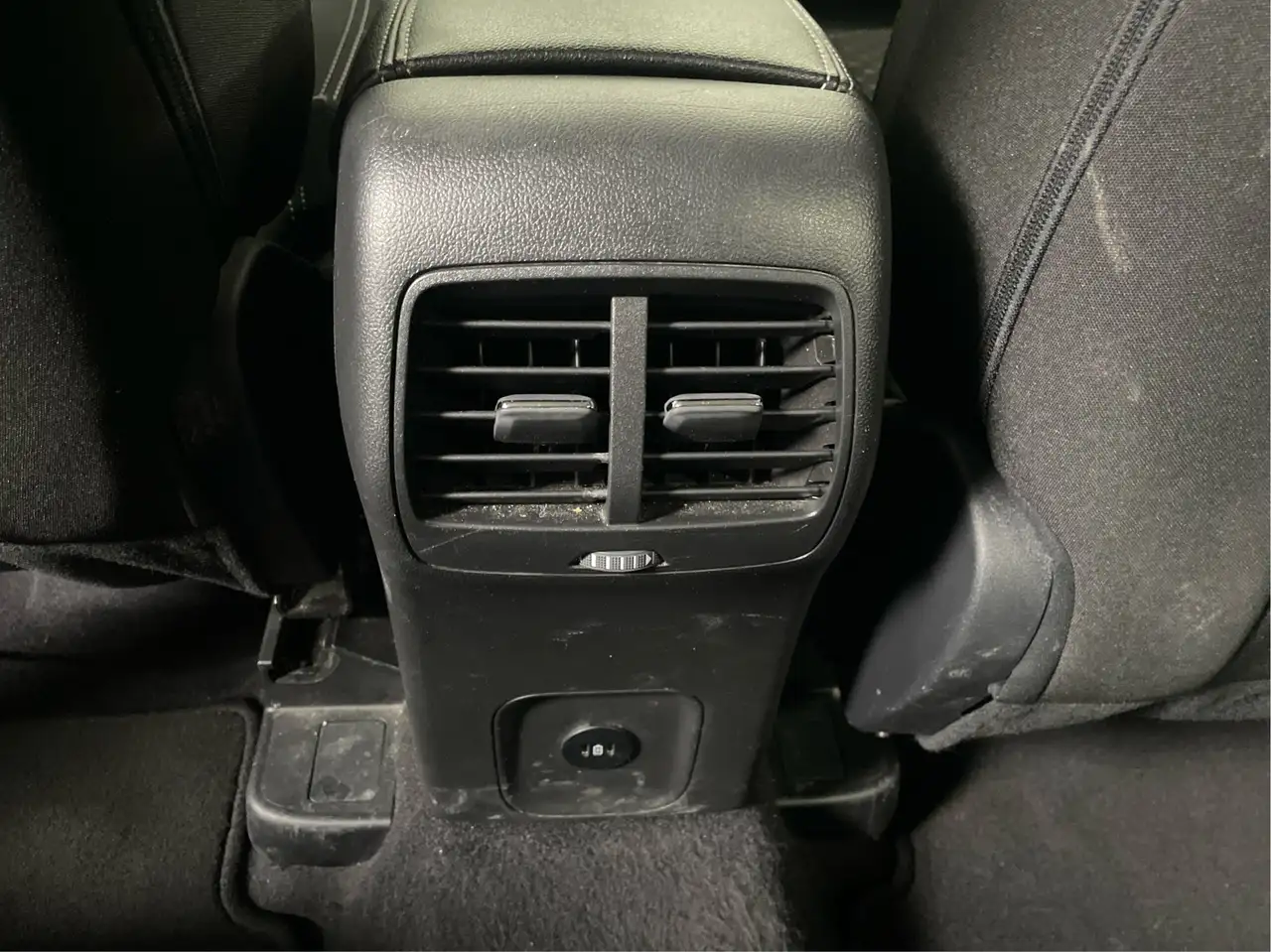 Ford Escape photo Ford Escape