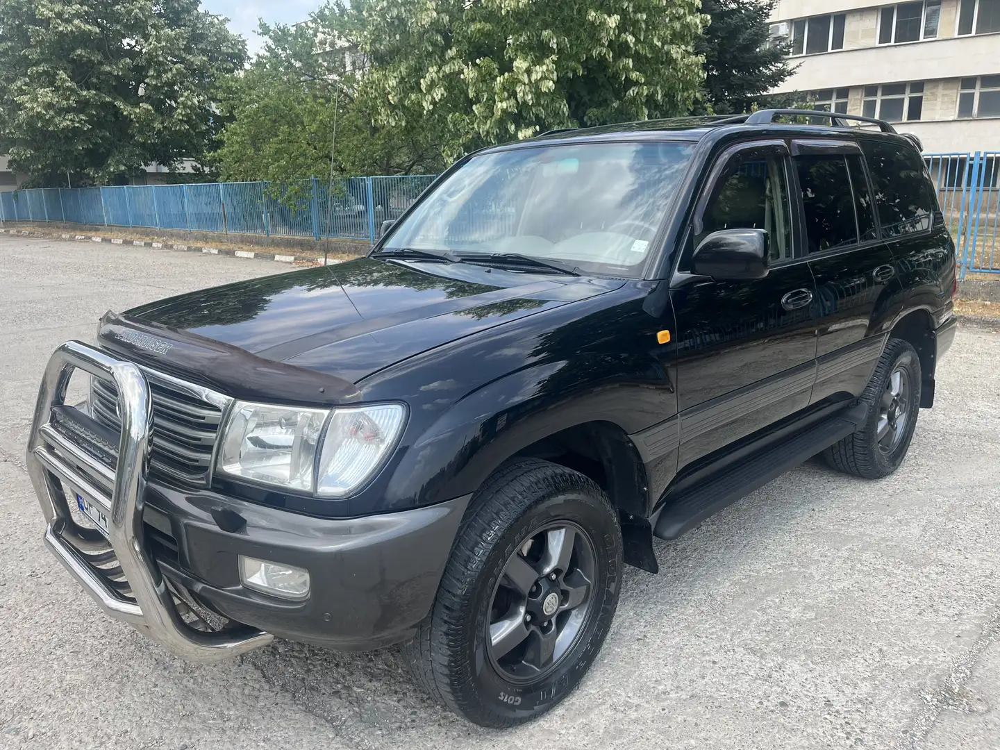 Toyota Land Cruiser 100 Executive - 1