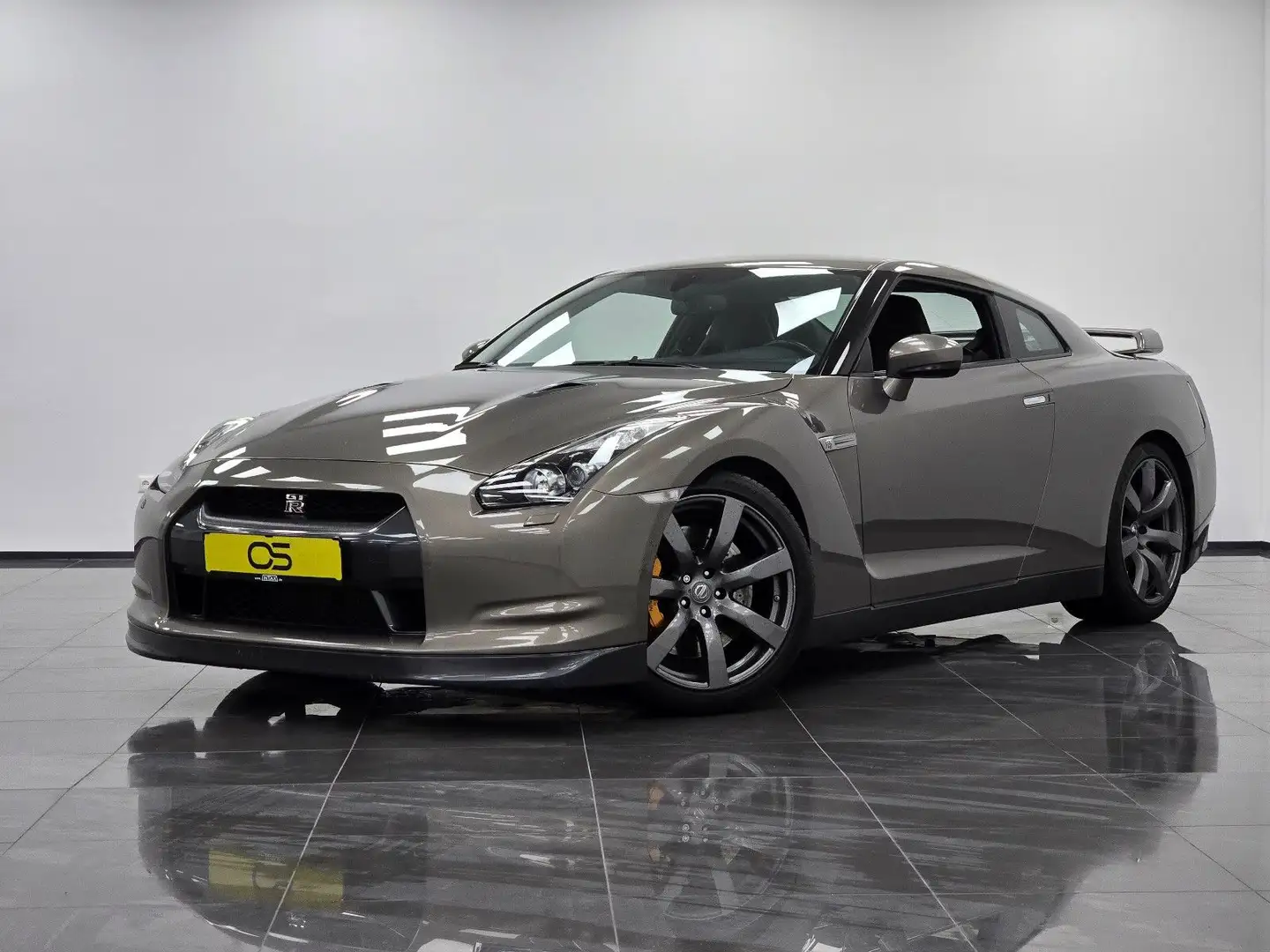 Nissan GT-R Premium Edition *Org. Zustand* Scheckheft Szürke - 1