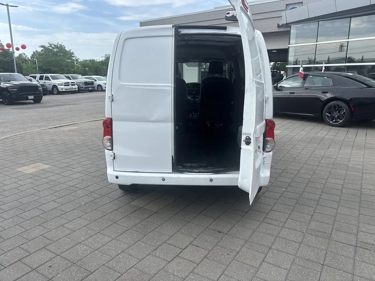 Nissan NV200 fotografie Nissan NV200