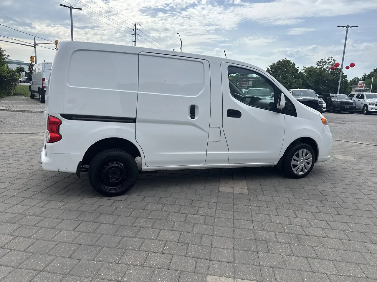 Nissan NV200 fotografie Nissan NV200