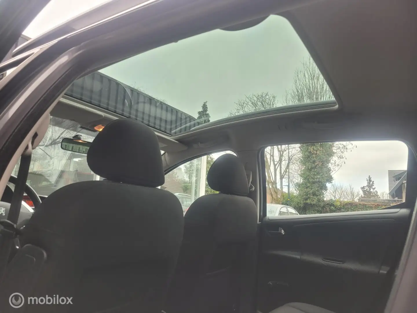 Peugeot 207 SW 1.4 VTi XS | PANODAK | 131.000KM | AIRCO | Grau - 2