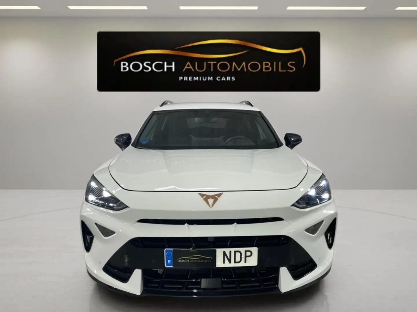 CUPRA Formentor 1.5 e-Hybrid 150 DSG Weiß - 2