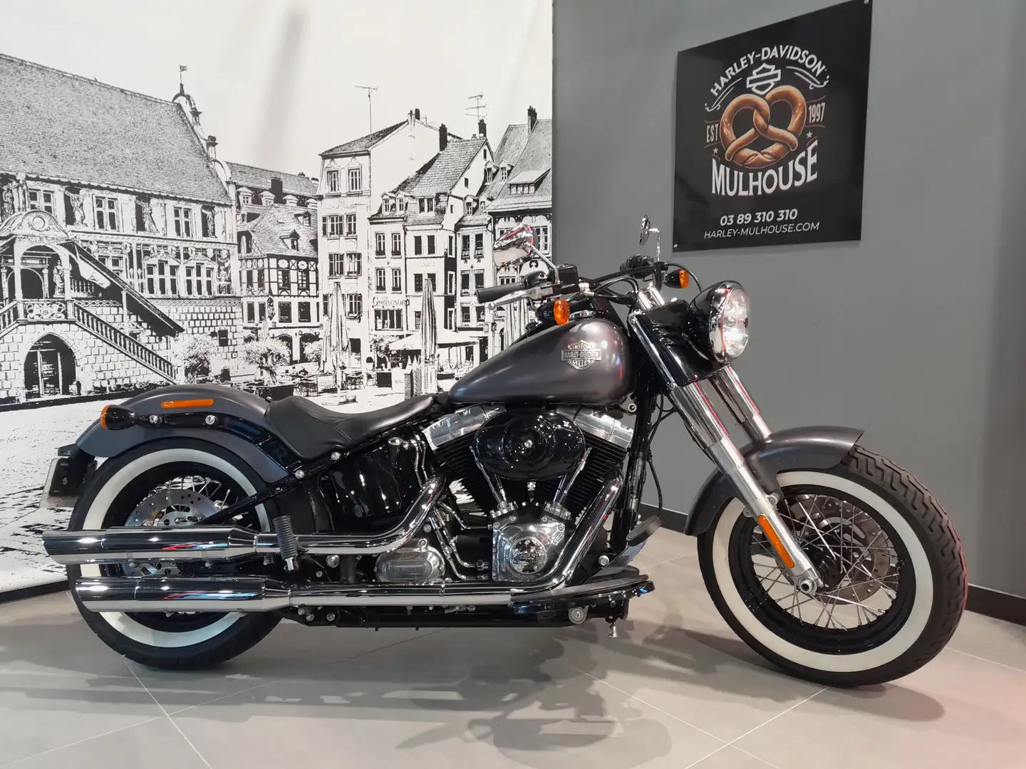 Harley-Davidson Softail Slim - 1