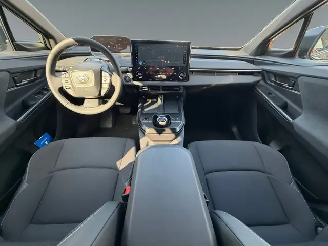 Toyota C-HR view 8