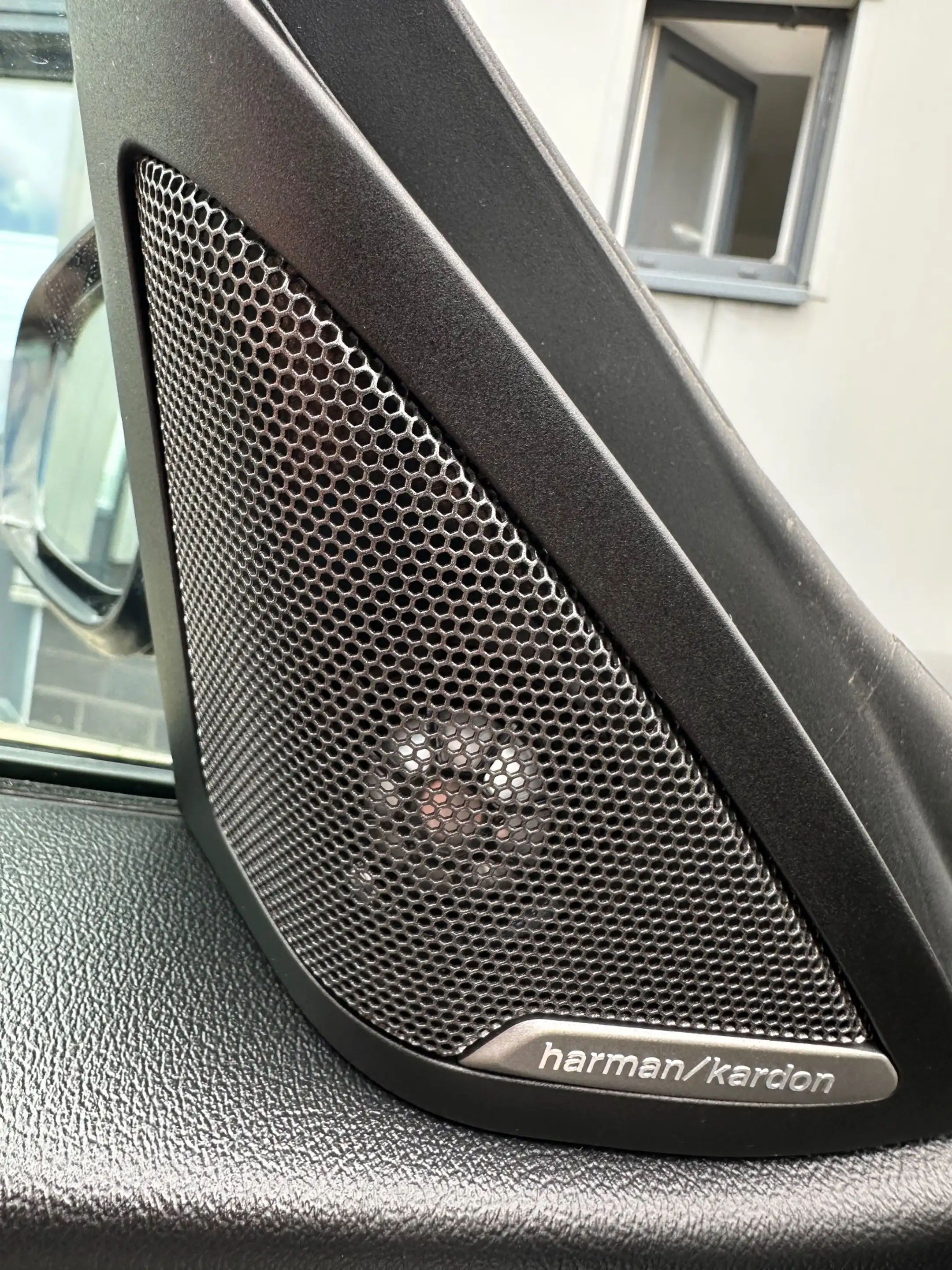 BMW i4 eDrive40 Gran Coupé M-Sport NAV+LED+KAM+19ZO+H&K — photo 12