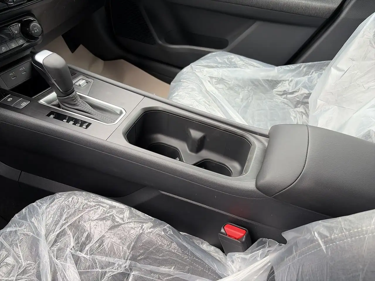 Nissan Kicks photo Nissan Kicks