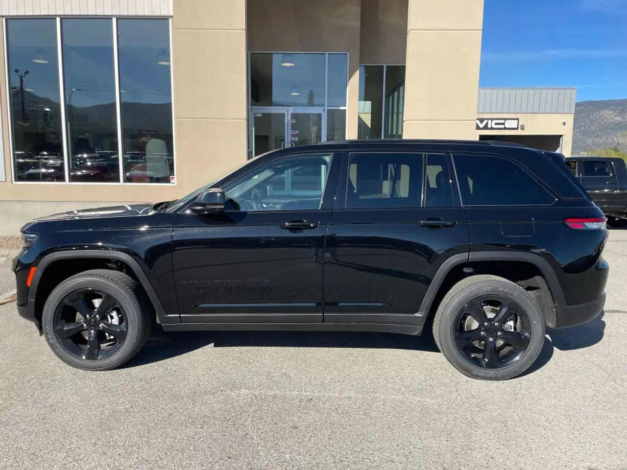 Jeep Grand Cherokee снимка Jeep Grand Cherokee