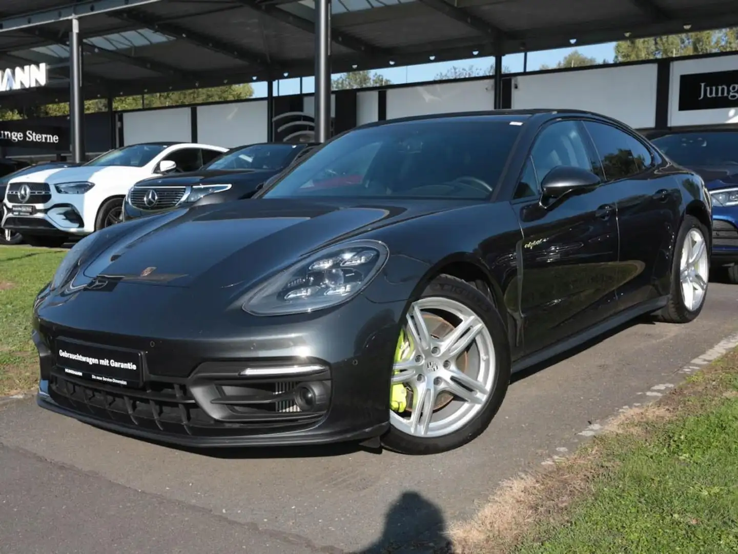 Porsche Panamera 4 E-Hybrid Platinum Edition HeadUp Bose Grau - 1