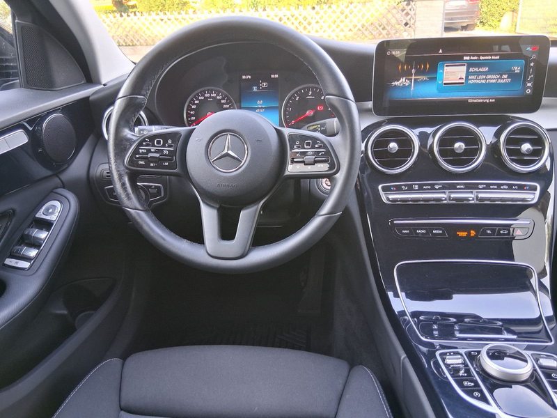 Mercedes-Benz C 220 d T Modell mit AVANTGARDE Motorhaube — photo 9