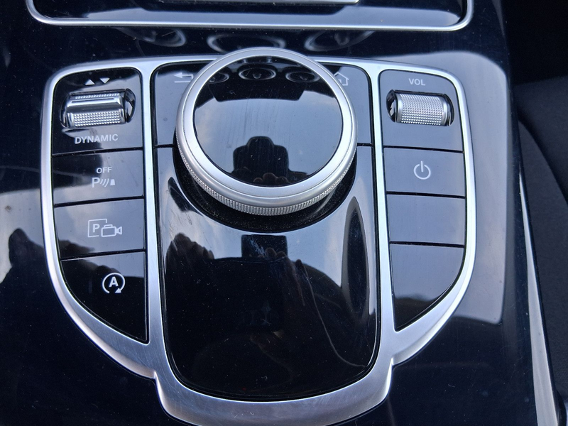 Mercedes-Benz C 220 d T Modell mit AVANTGARDE Motorhaube — photo 4