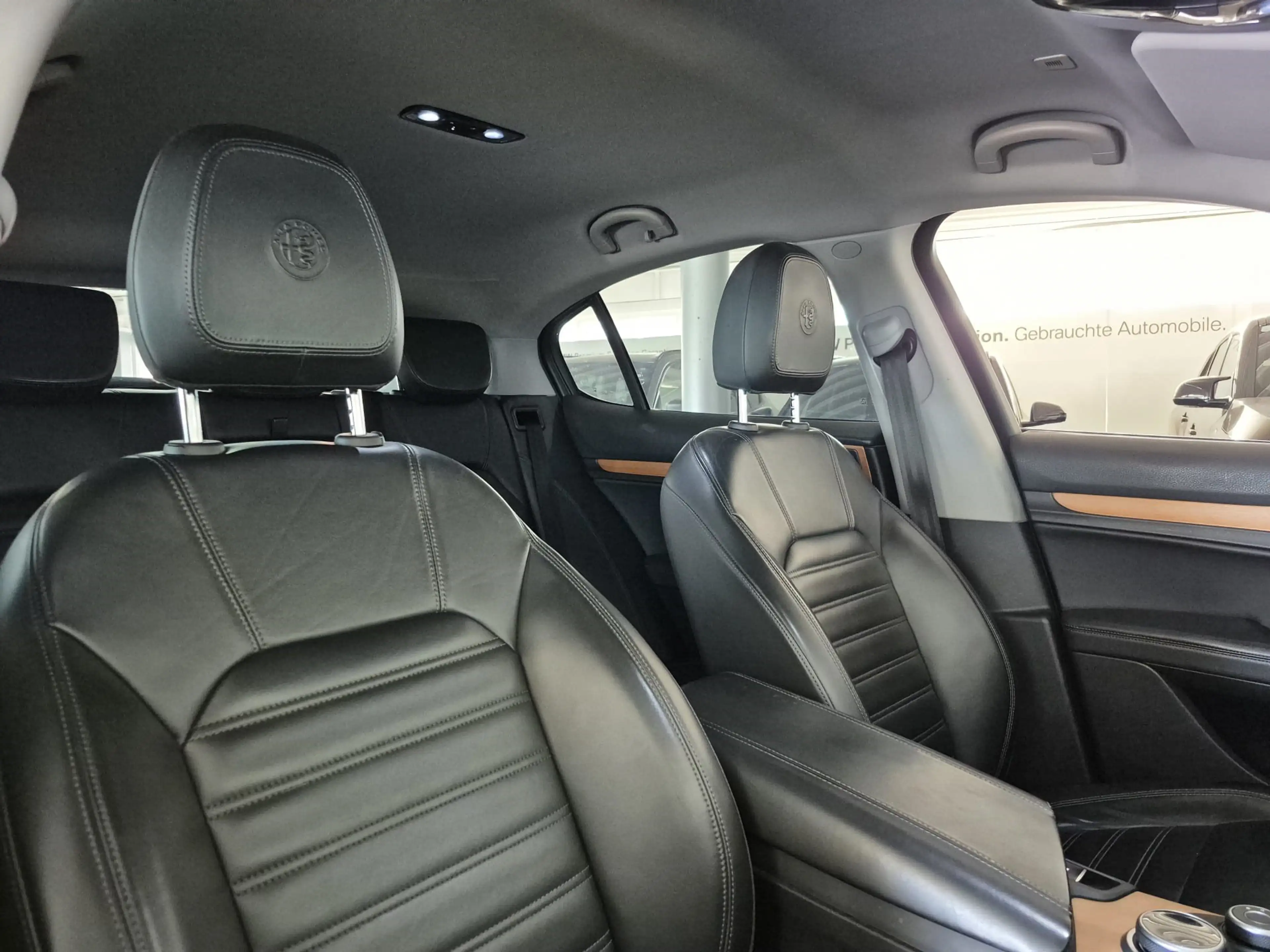 Alfa Romeo Stelvio Super Q4 / Kommission — photo 8