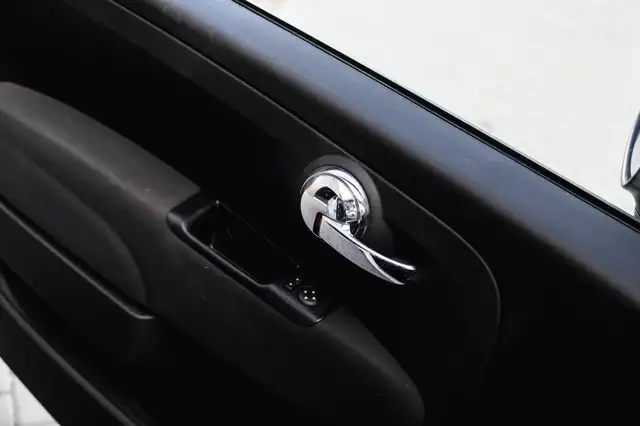 Fiat 500 view 23