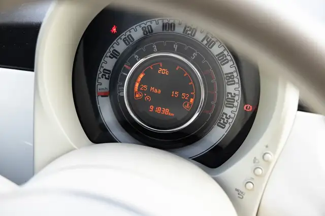 Fiat 500 view 24